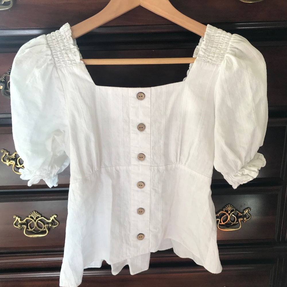 Versona Crop Top in White